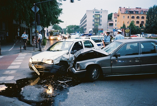 کاهش تصادفات جاده ای