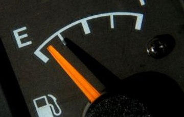 آیا ردیاب خودرو به میزان کاهش سوخت کمک می کند؟